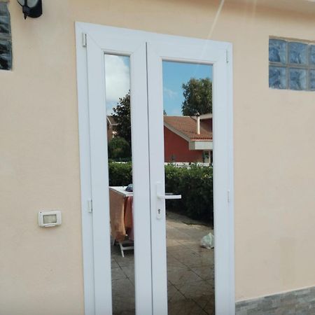 B&B Civitavecchia La Casetta Con Giardino 外观 照片