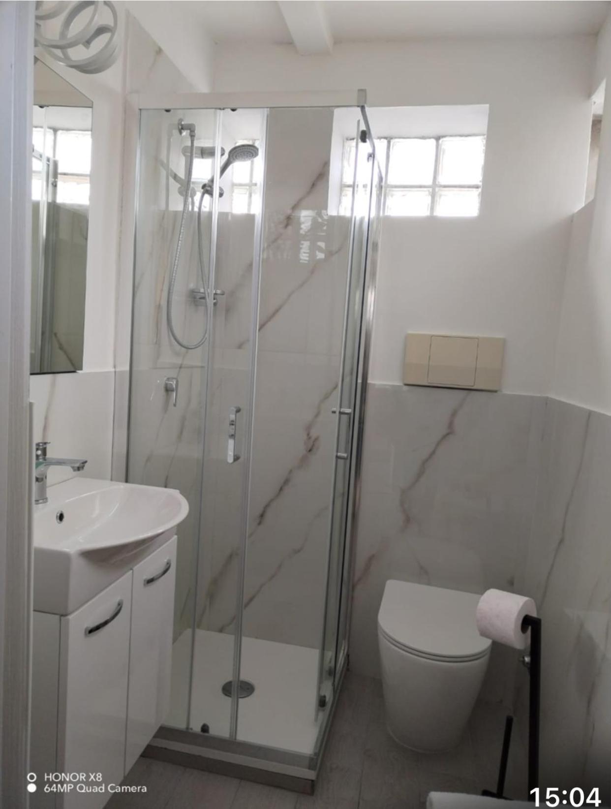 B&B Civitavecchia La Casetta Con Giardino 外观 照片